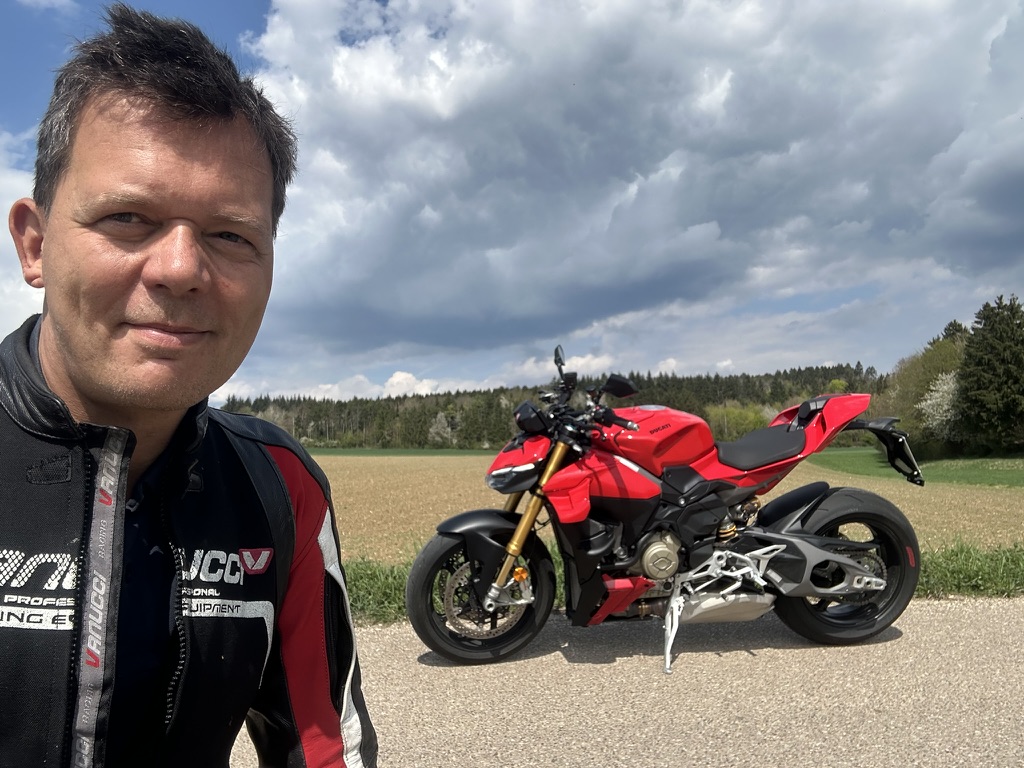 Foto-Pause auf der Landstraße.